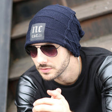 Load image into Gallery viewer, Winter new knitted men's hats plus velvet thickening outdoor warm and comfortable caps fashion leather label skullies beanie